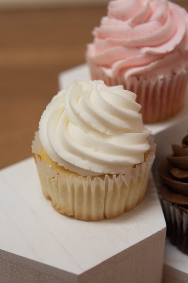 Neapolitan Cupcakes - Image 4